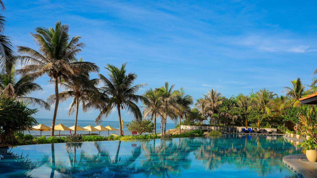 Holiday Inn Resort Ho Tram Beach, An Ihg Hotel Exterior photo